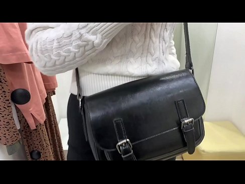 ❤️ Publiekelijke masturbatie van jonge teef FeralBerry met een dildo in de paskamer ❤ Anal video at nl.pornado-co.ru ️❤